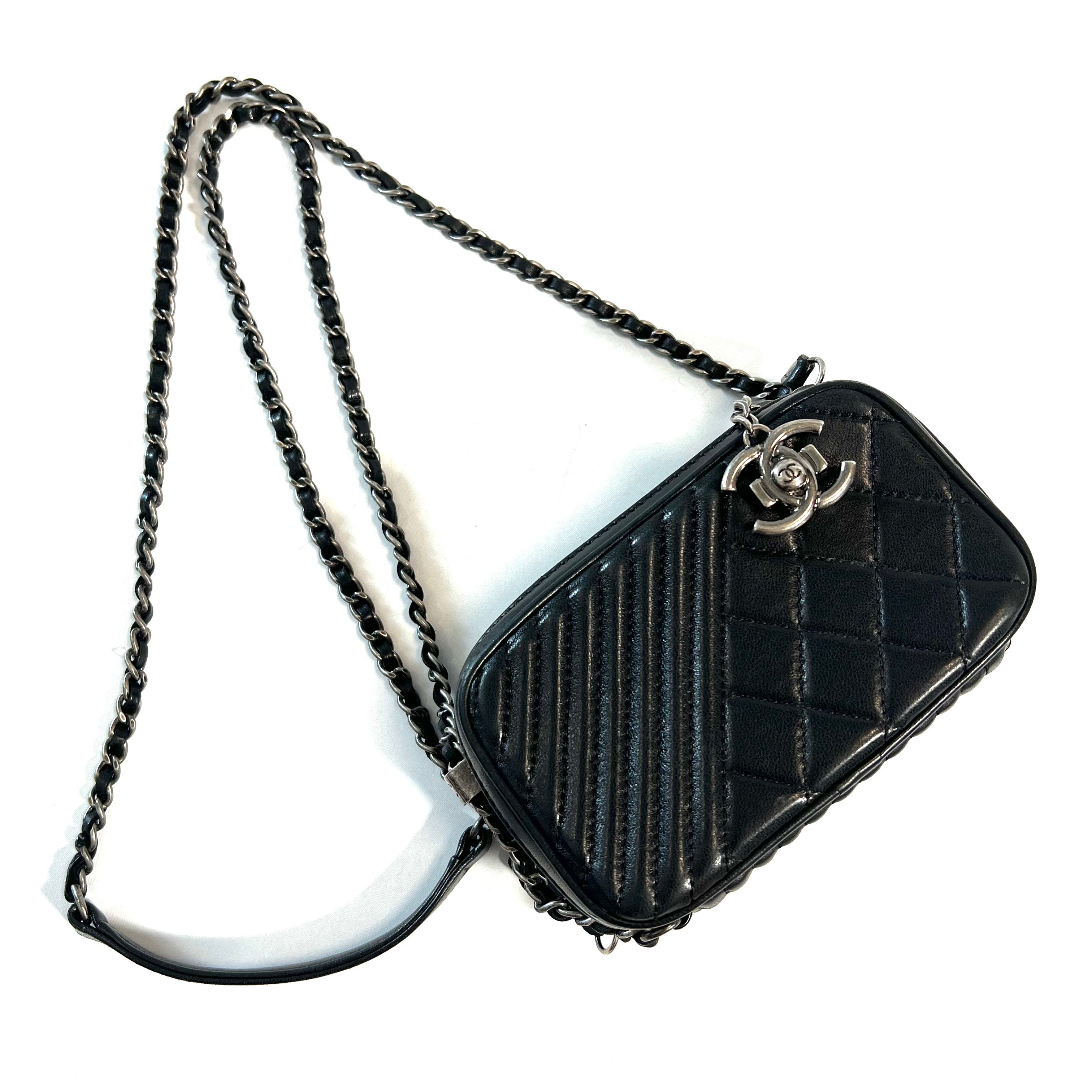 シャネルリボンネイビーシルバー❤︎1ロール50m CHANEL – REKNOW