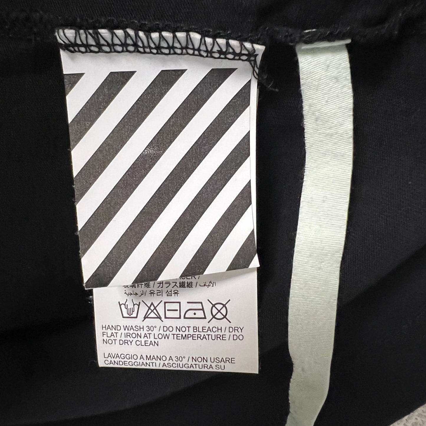 OFF-WHITE オフホワイト Tシャツ スワロフスキー