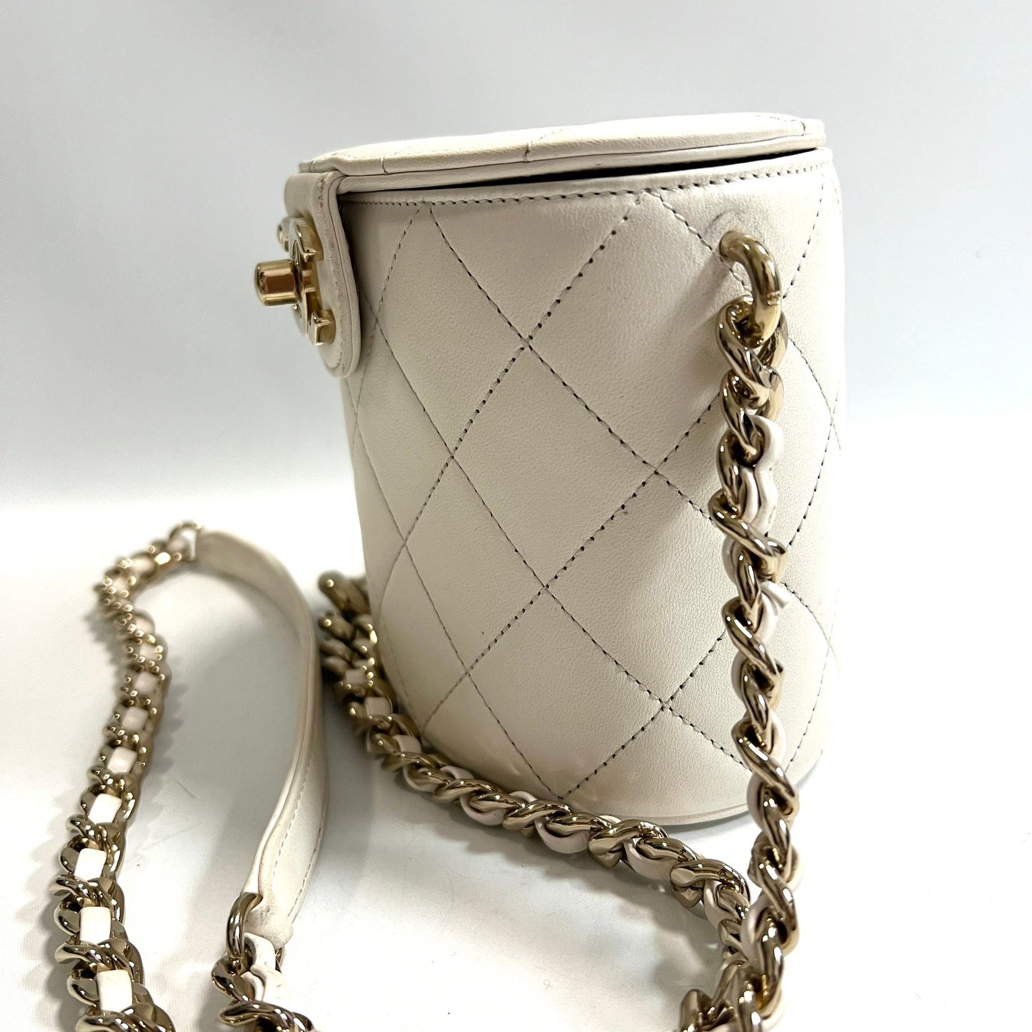 CHANEL シャネル チェーンショルダーバッグ バニティバッグ ココマーク
