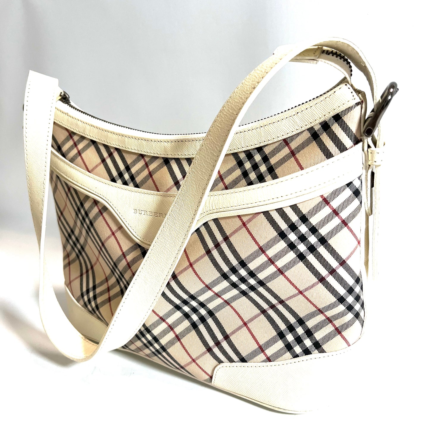 Burberry バーバリー ワンショルダーバッグ ノバチェック