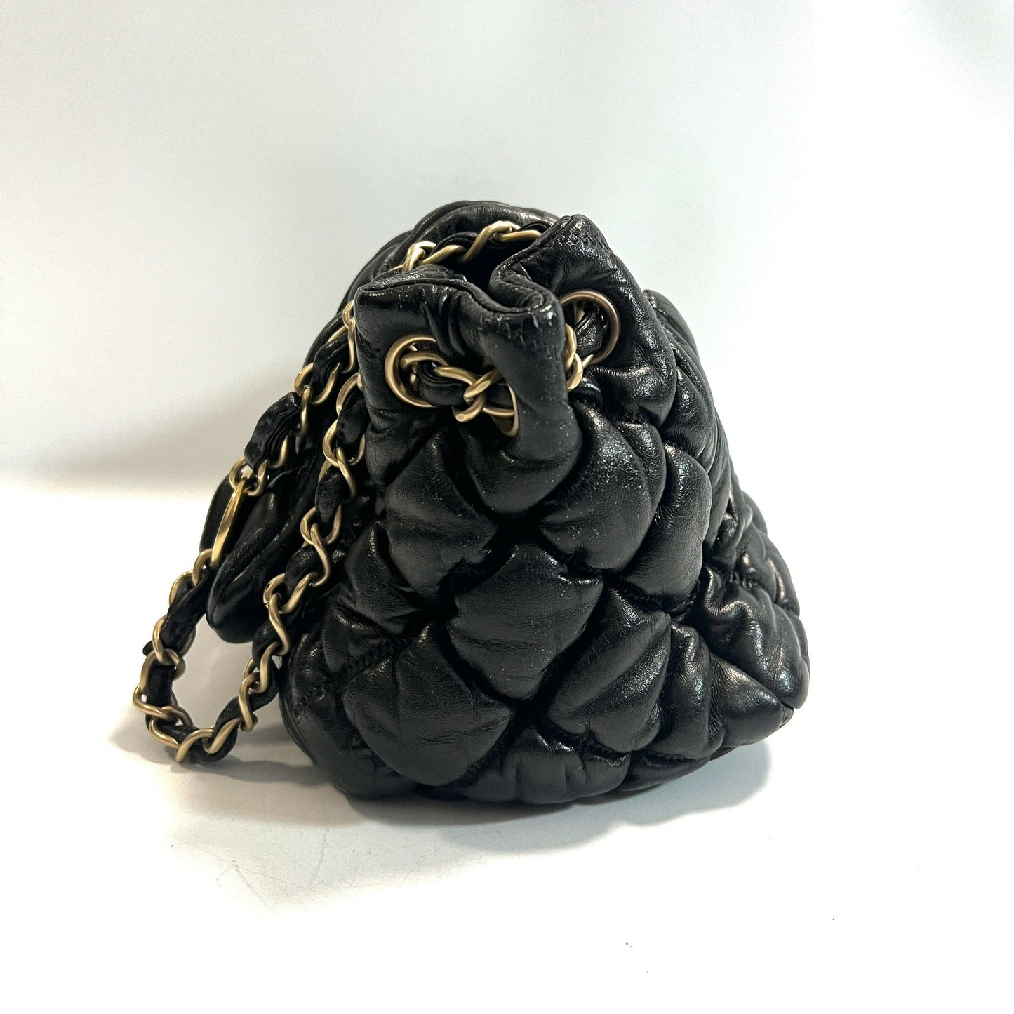 CHANEL シャネル ワンショルダーバッグ バブルキルト マトラッセ