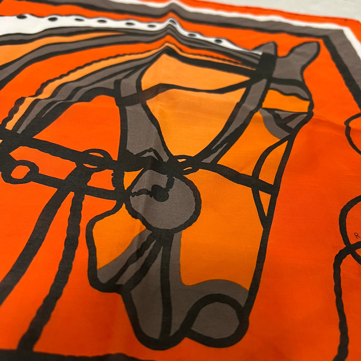 HERMES エルメス カレ45 ROBE DU SOIR スカーフ