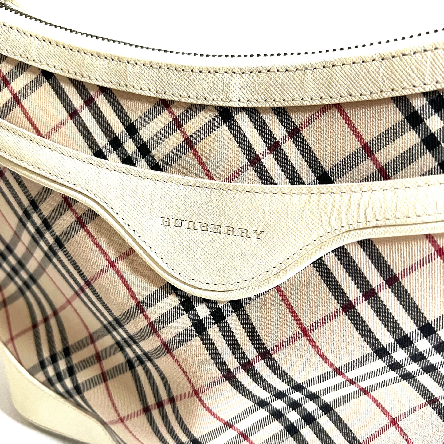 Burberry バーバリー ワンショルダーバッグ ノバチェック