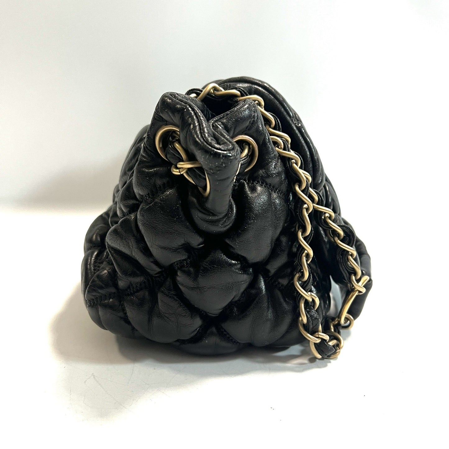 CHANEL シャネル ワンショルダーバッグ バブルキルト マトラッセ