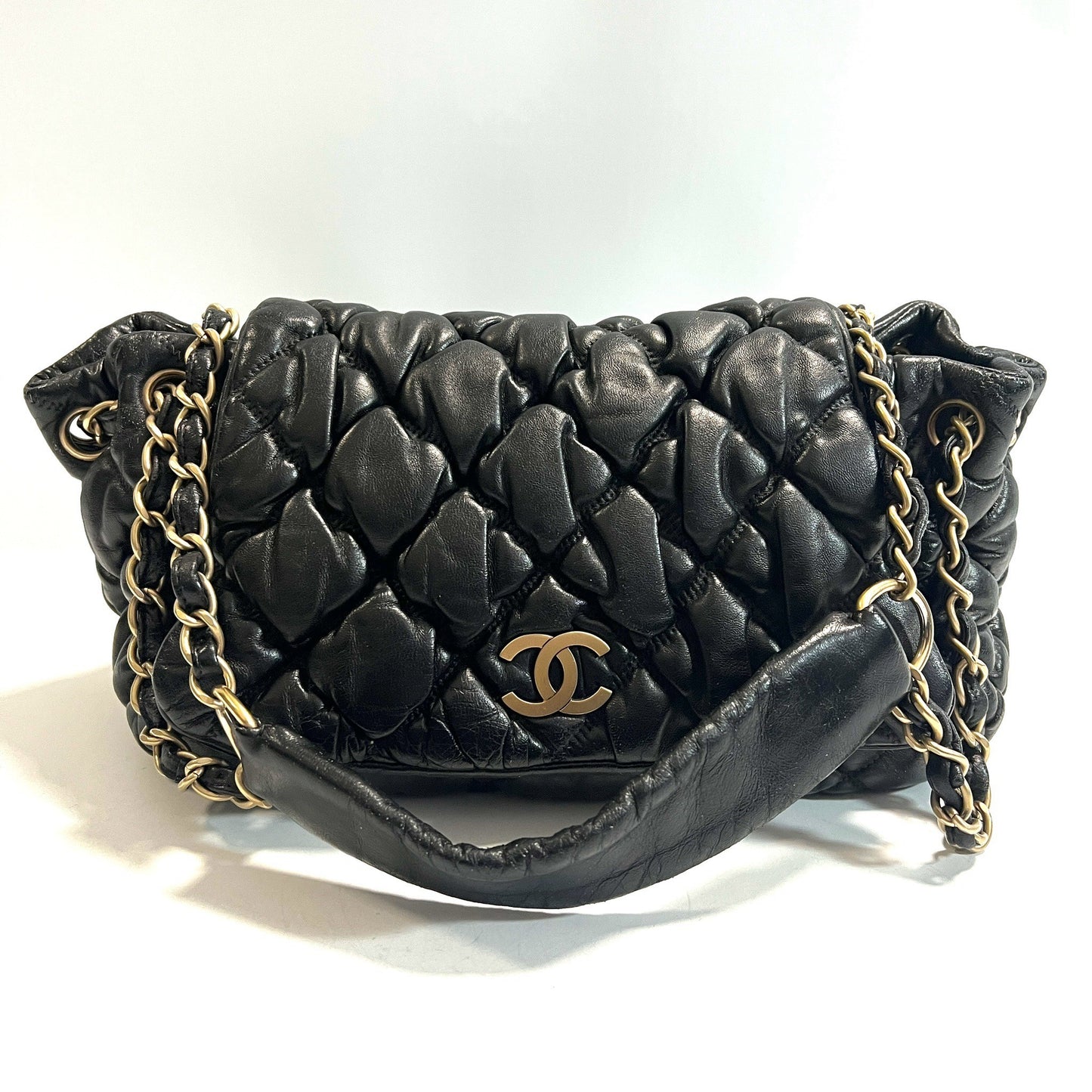 CHANEL シャネル ワンショルダーバッグ バブルキルト マトラッセ