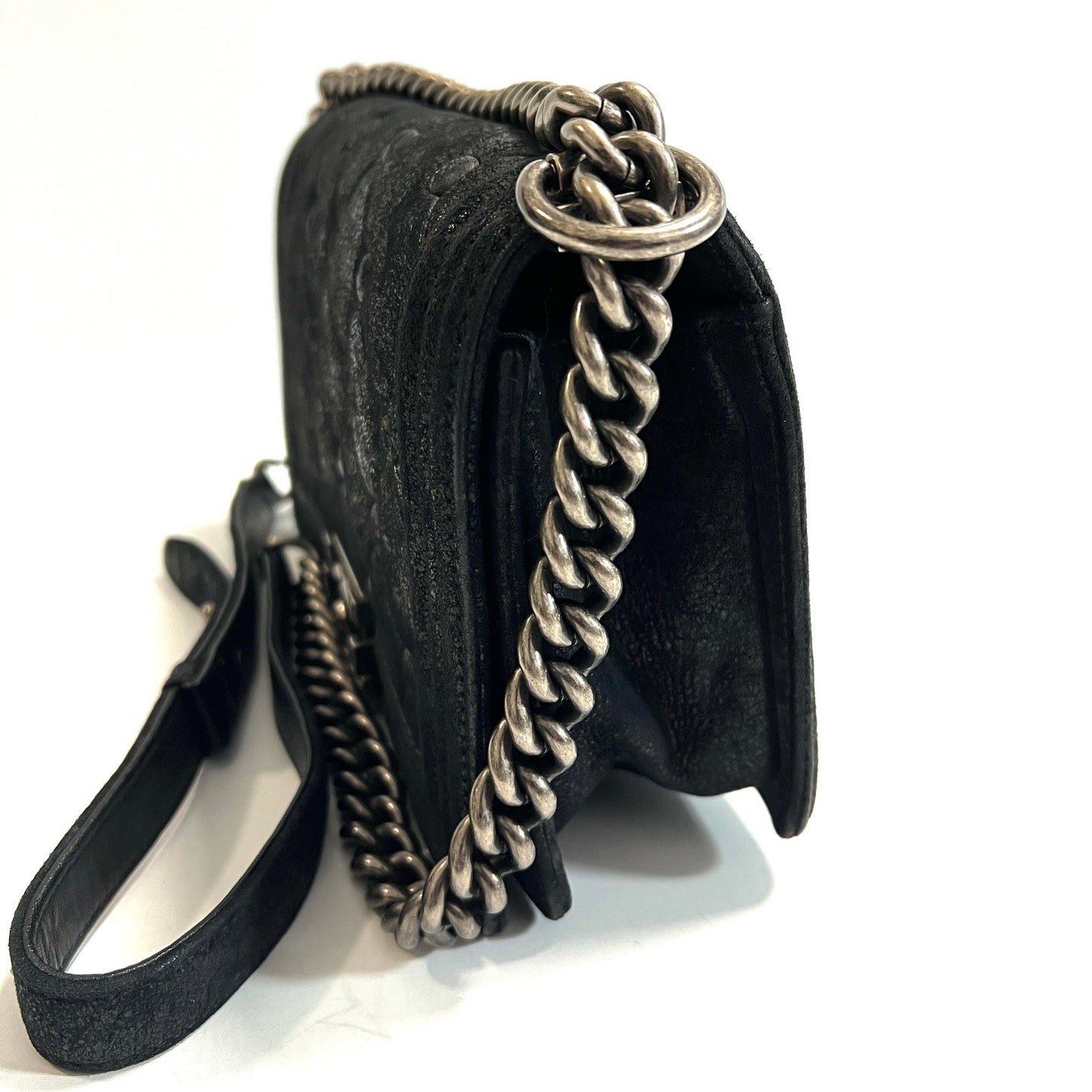 CHANEL ボーイシャネル ショルダーバッグ マトラッセ