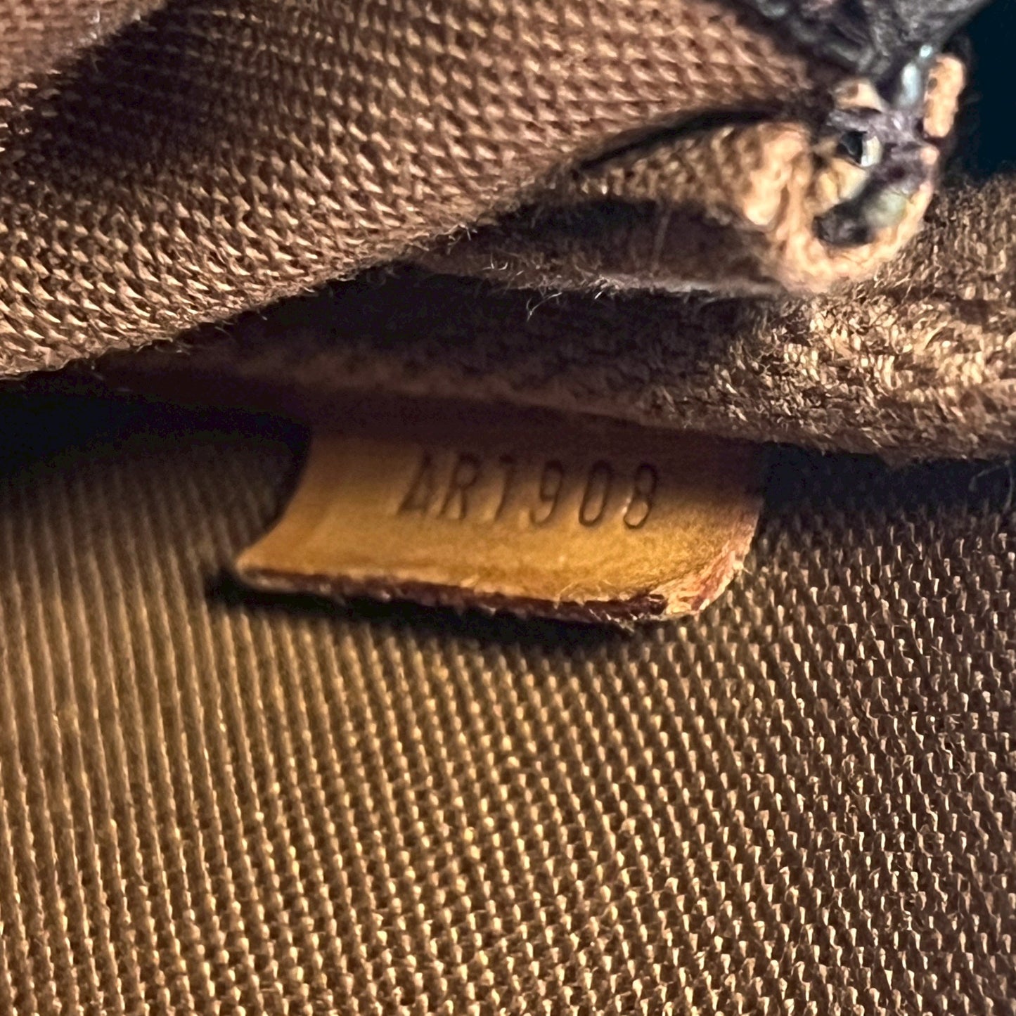 ルイヴィトン ポーチ ポシェット アクセソワール ショルダー