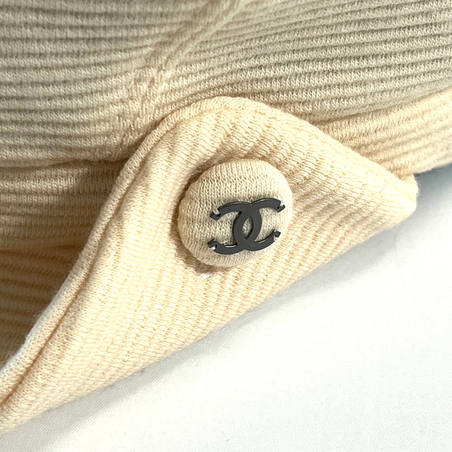 CHANEL Cashmere Newsboy Cap Coco Mark