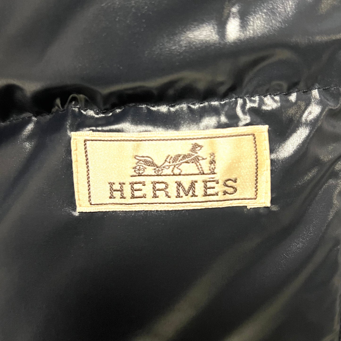 HERMES エルメス 23AW ダウンベスト キルティング