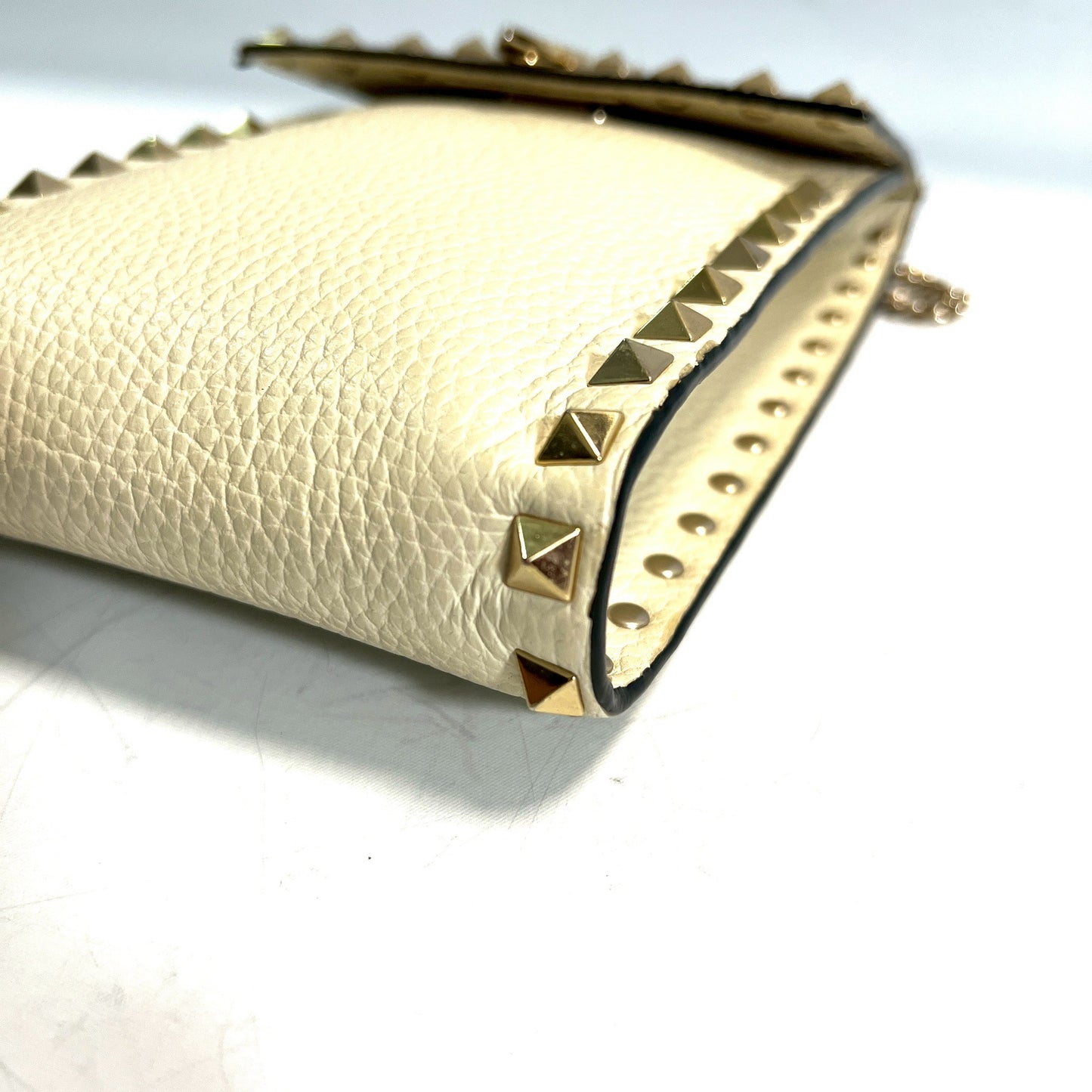 VALENTINO バレンティノ ショルダーバッグ フォン スタッズ