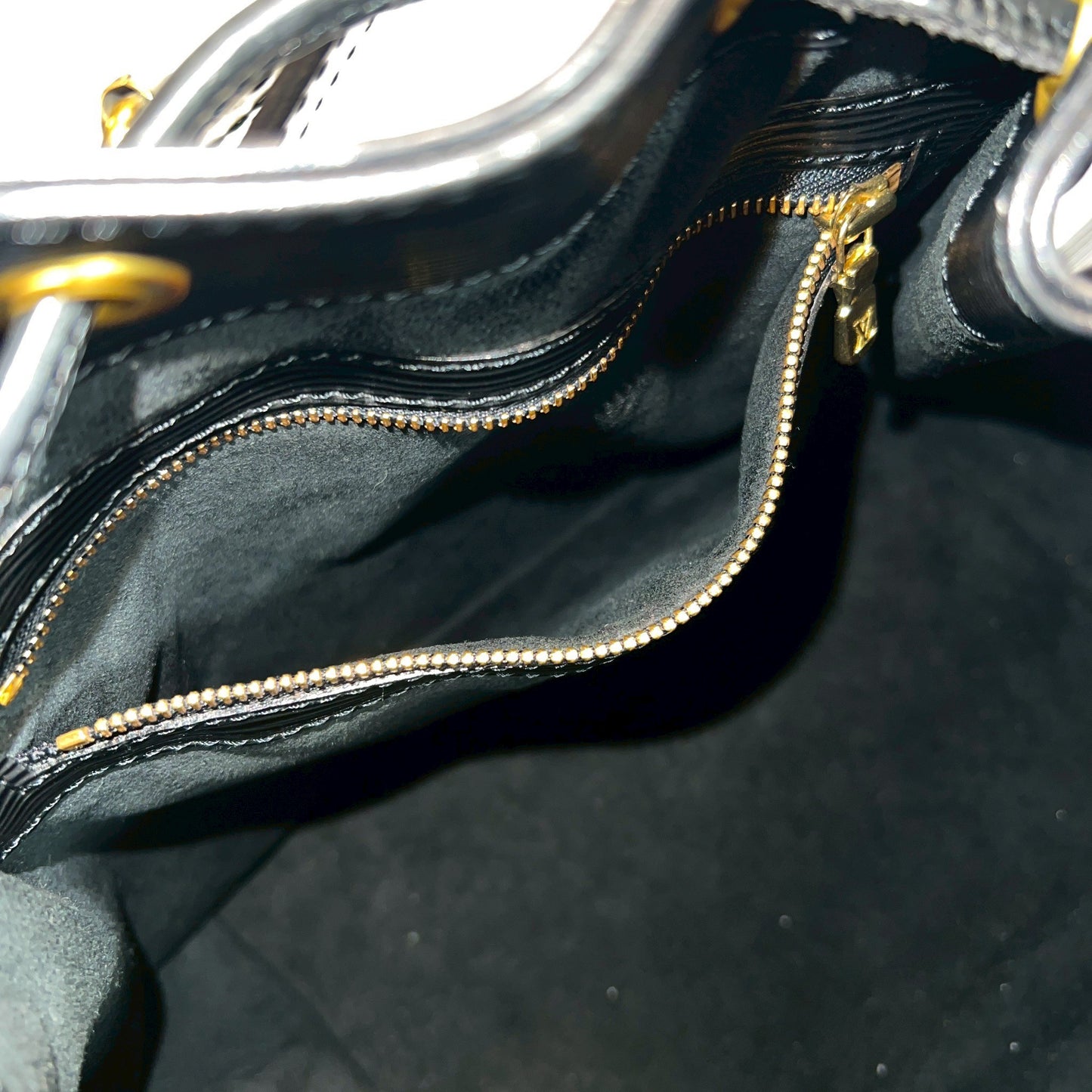 LOUIS VUITTON Louis Vuitton Noe Shoulder Bag Epi Drawstring