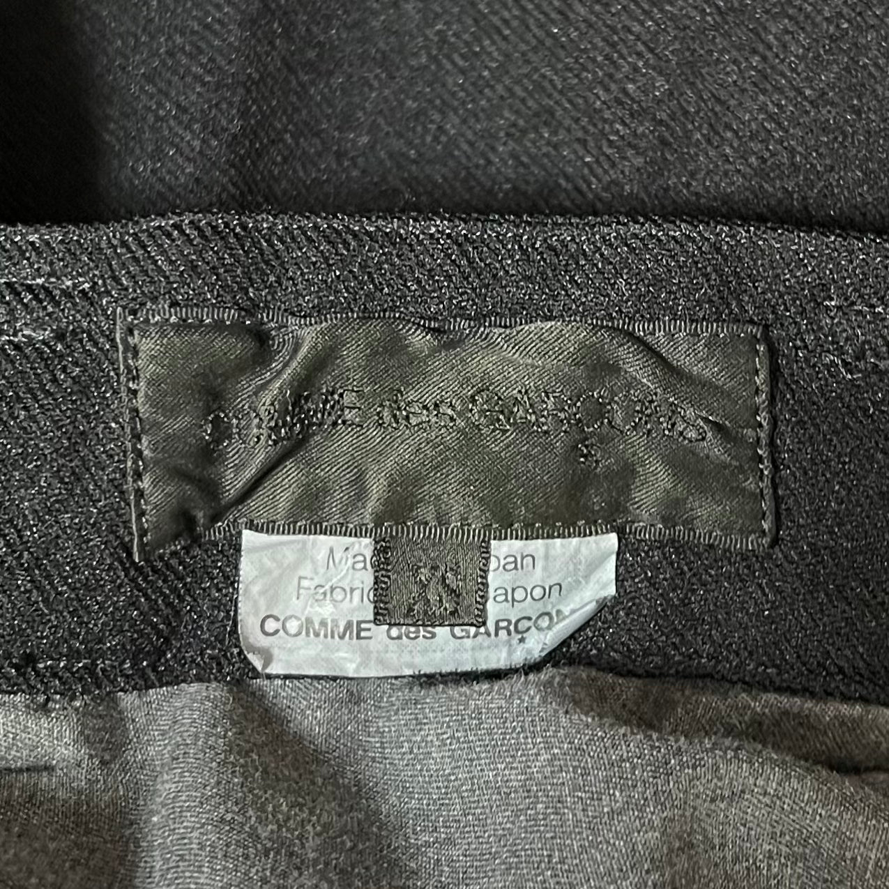 COMME des GARCONS Comme des Garcons Shorts Shorts Asymmetrical Black