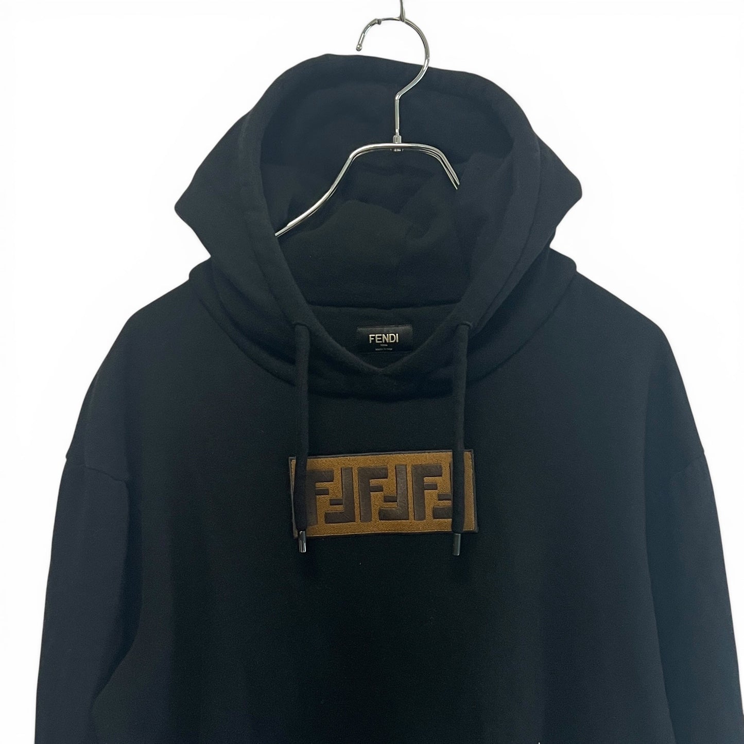 フェンディ プルオーバーパーカー ズッカ柄