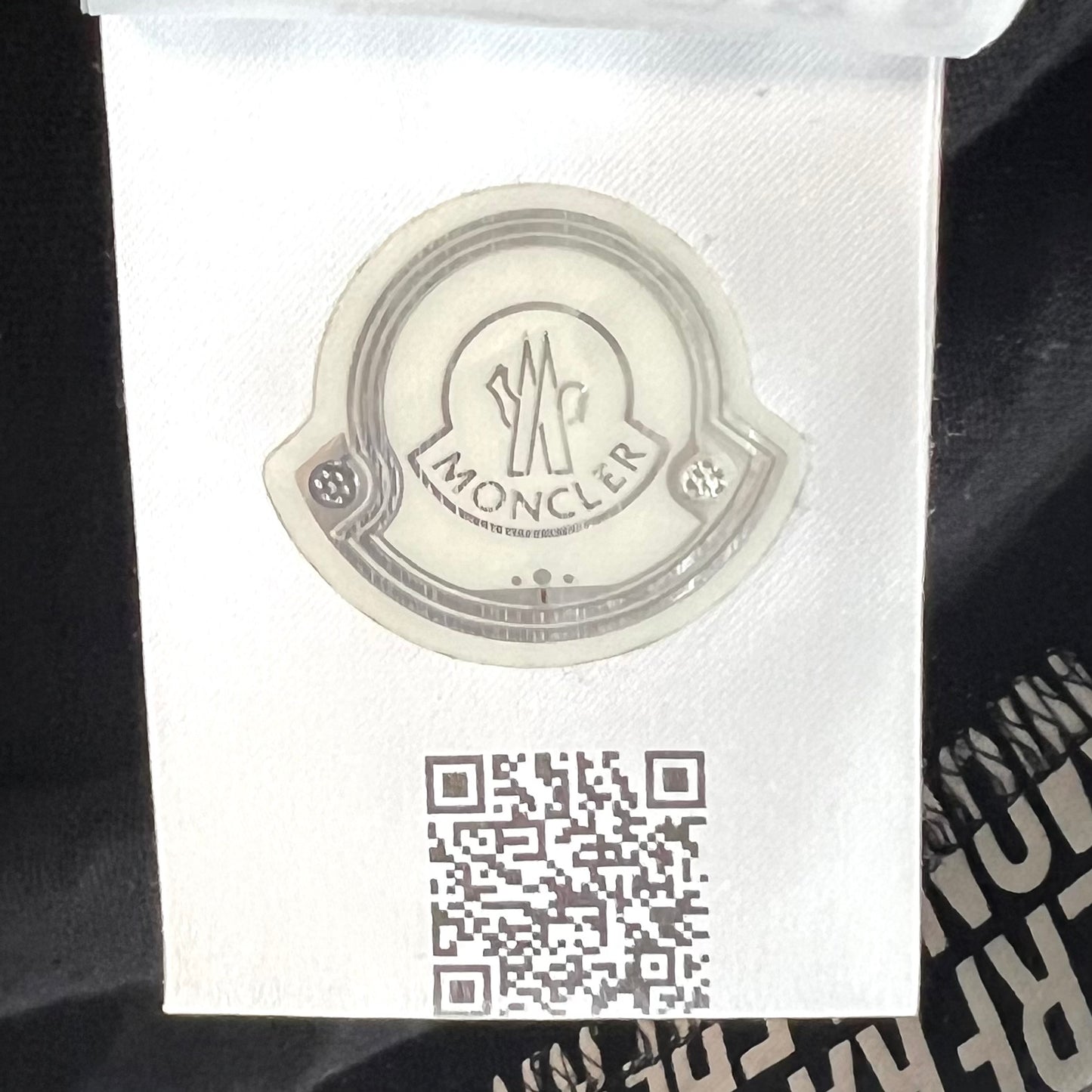 MONCLER モンクレール フラグメント Tシャツ　総柄