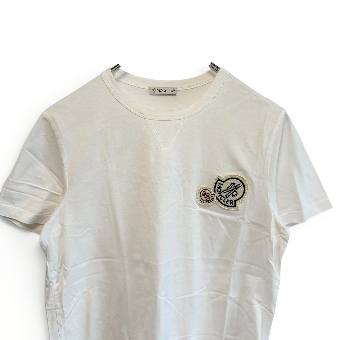 モンクレール Tシャツ モノグラムパッチ 肩ロゴ