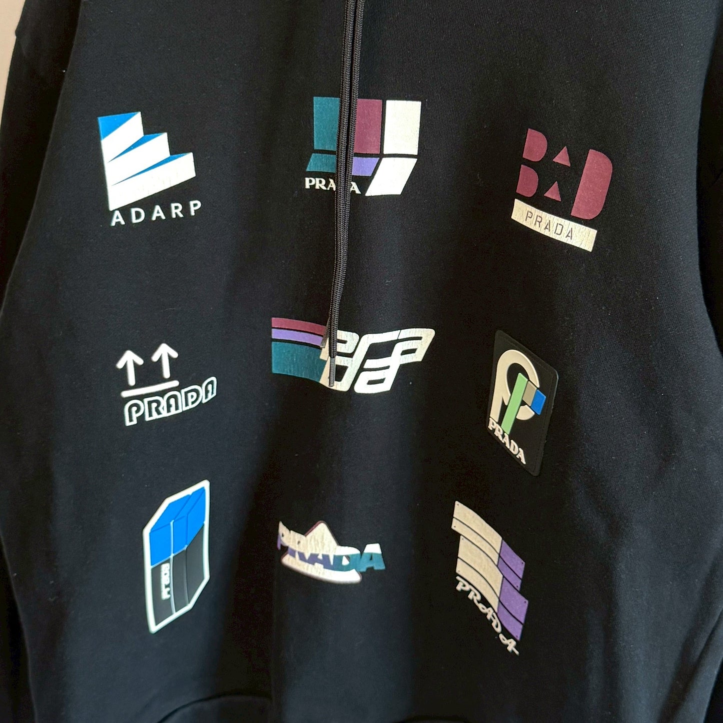PRADA プラダ パーカー ロゴプリント