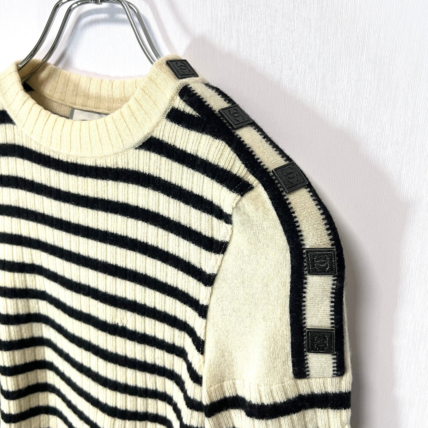 CHANEL シャネル ニットセーター ボーダー ココマークボタン