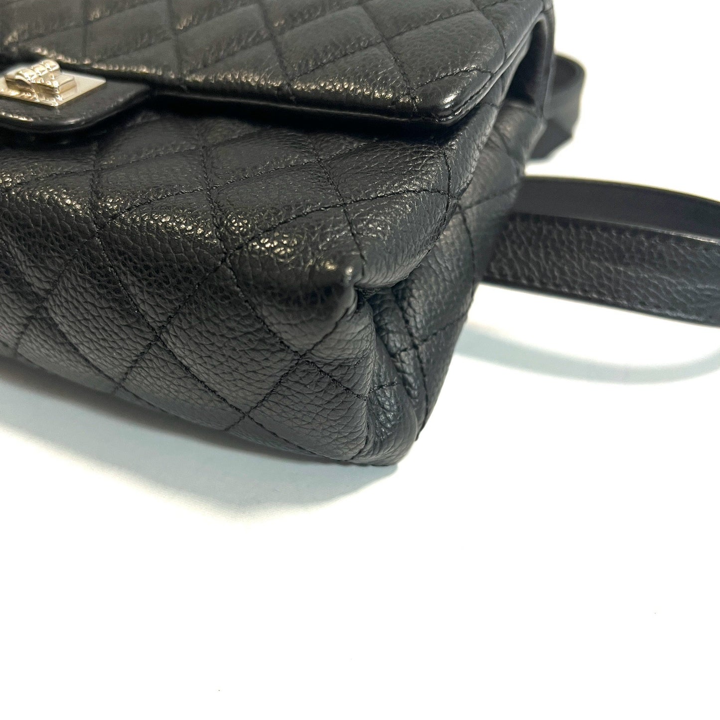 CHANEL シャネル ウエストポーチ ボディバッグ マトラッセ