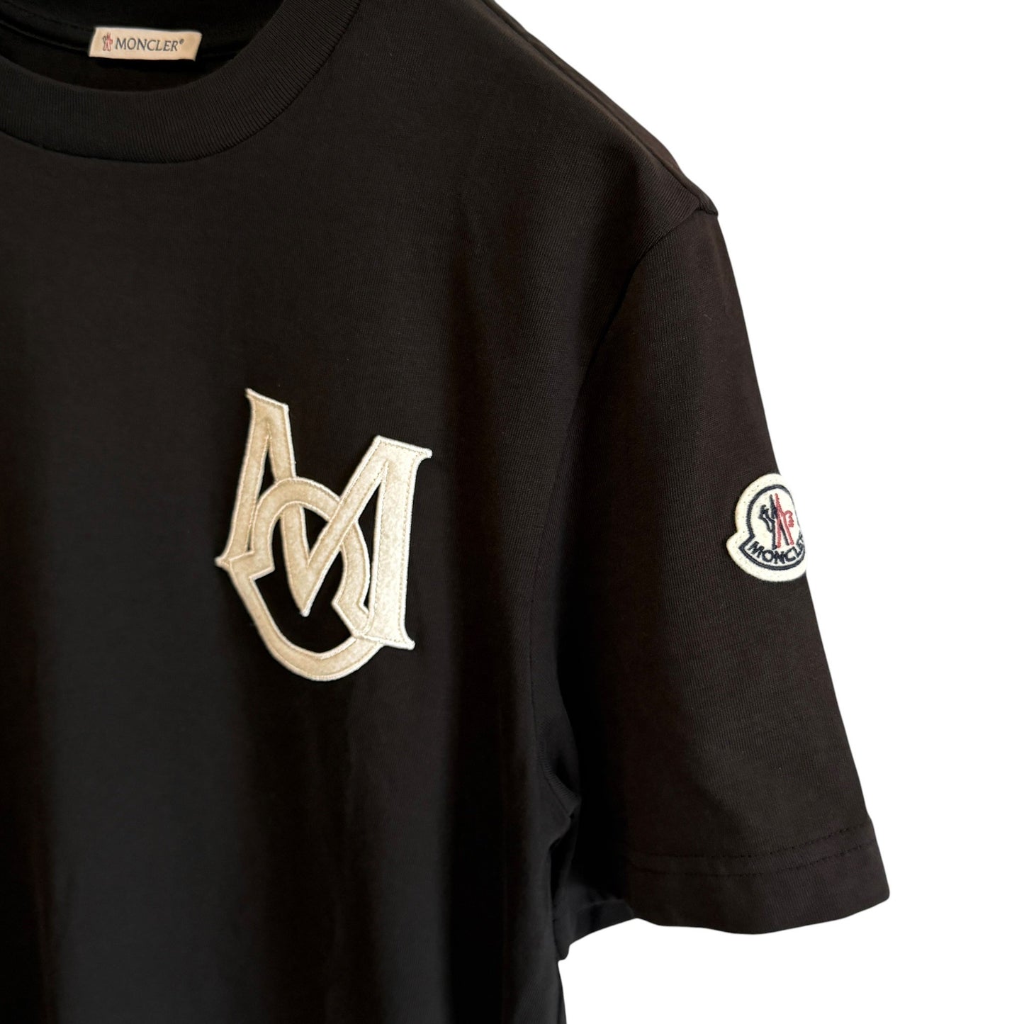 モンクレール 現行 Tシャツ モノグラムパッチ