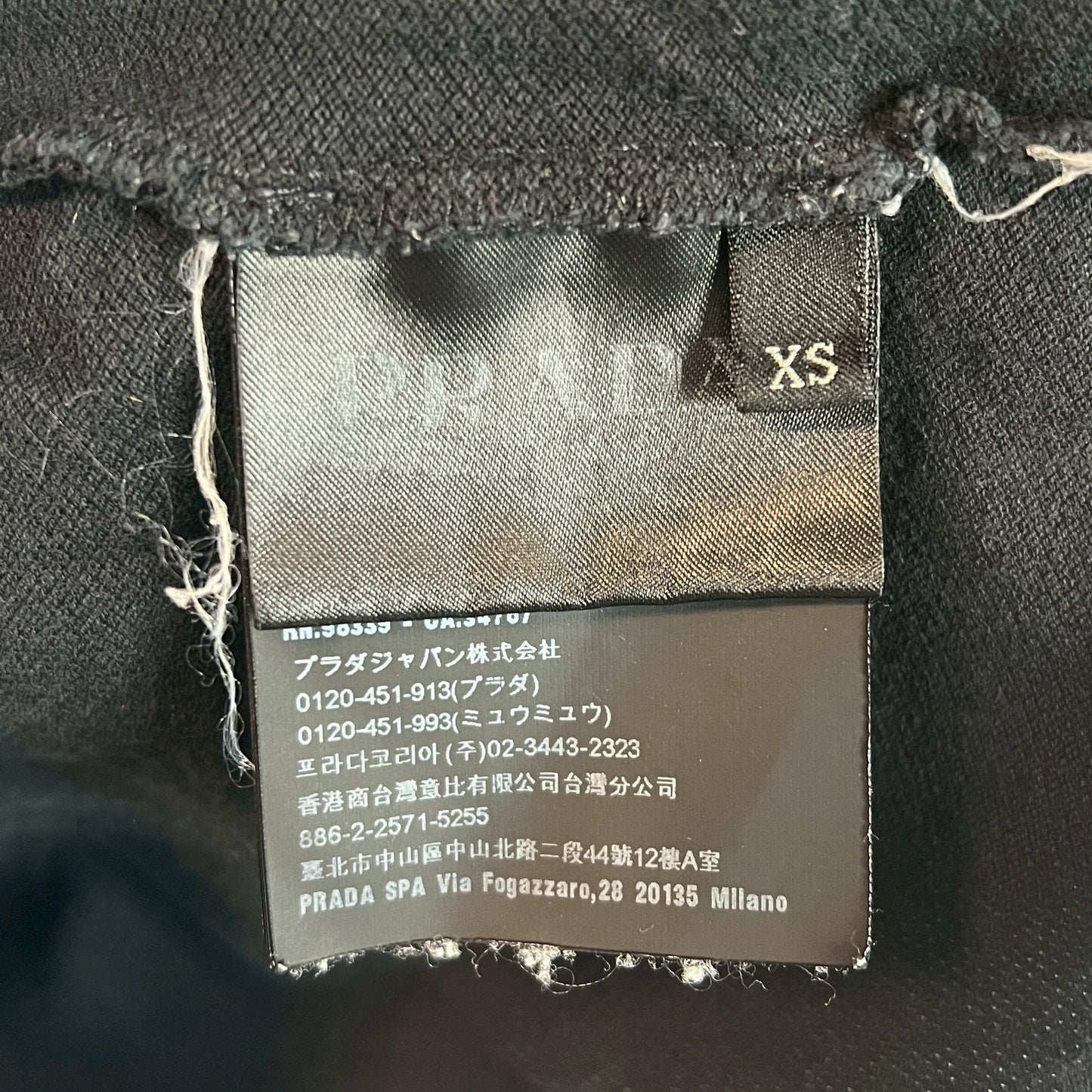 PRADA プラダ ポロシャツ ラバーロゴ