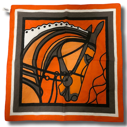 HERMES エルメス　カレ45 ROBE DU SOIR スカーフ