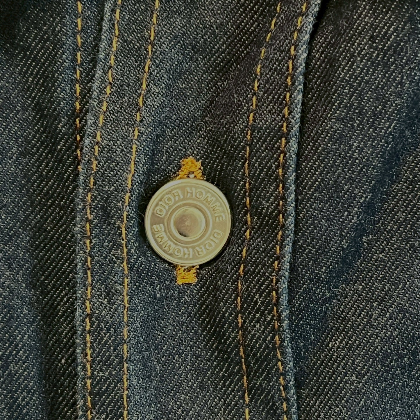 ディオールオム デニムシャツ ロゴ レザーパッチ