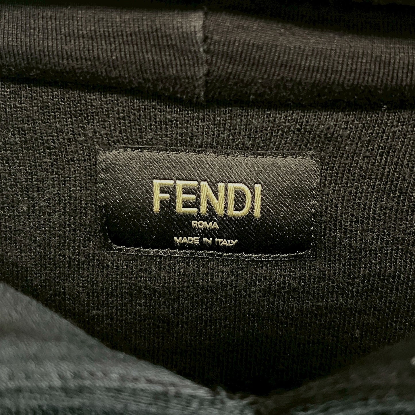 FENDI フェンディ パーカー サイドライン