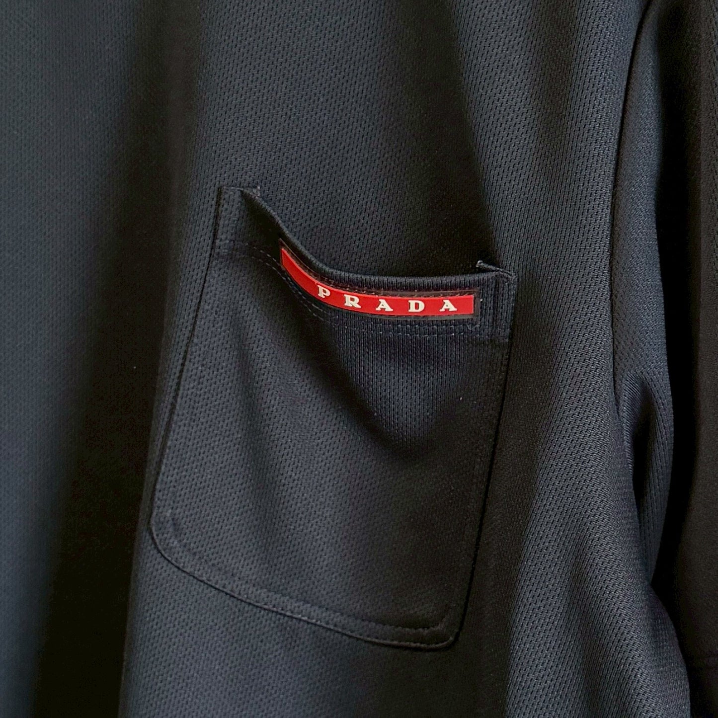 PRADA プラダ Tシャツ ラバーロゴパッチ