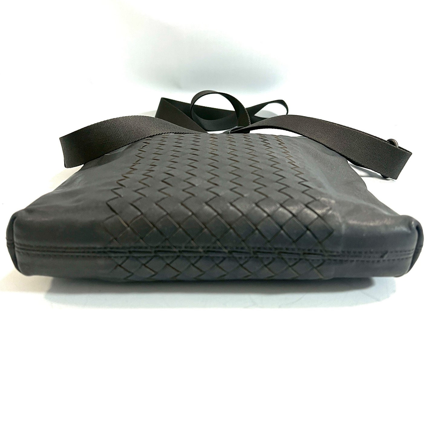 BOTTEGA VENETA ショルダーバッグ イントレチャート