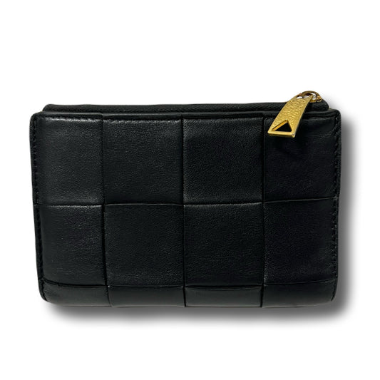 Bottega Veneta ボッテガヴェネタ　折り財布　マキシイントレチャート