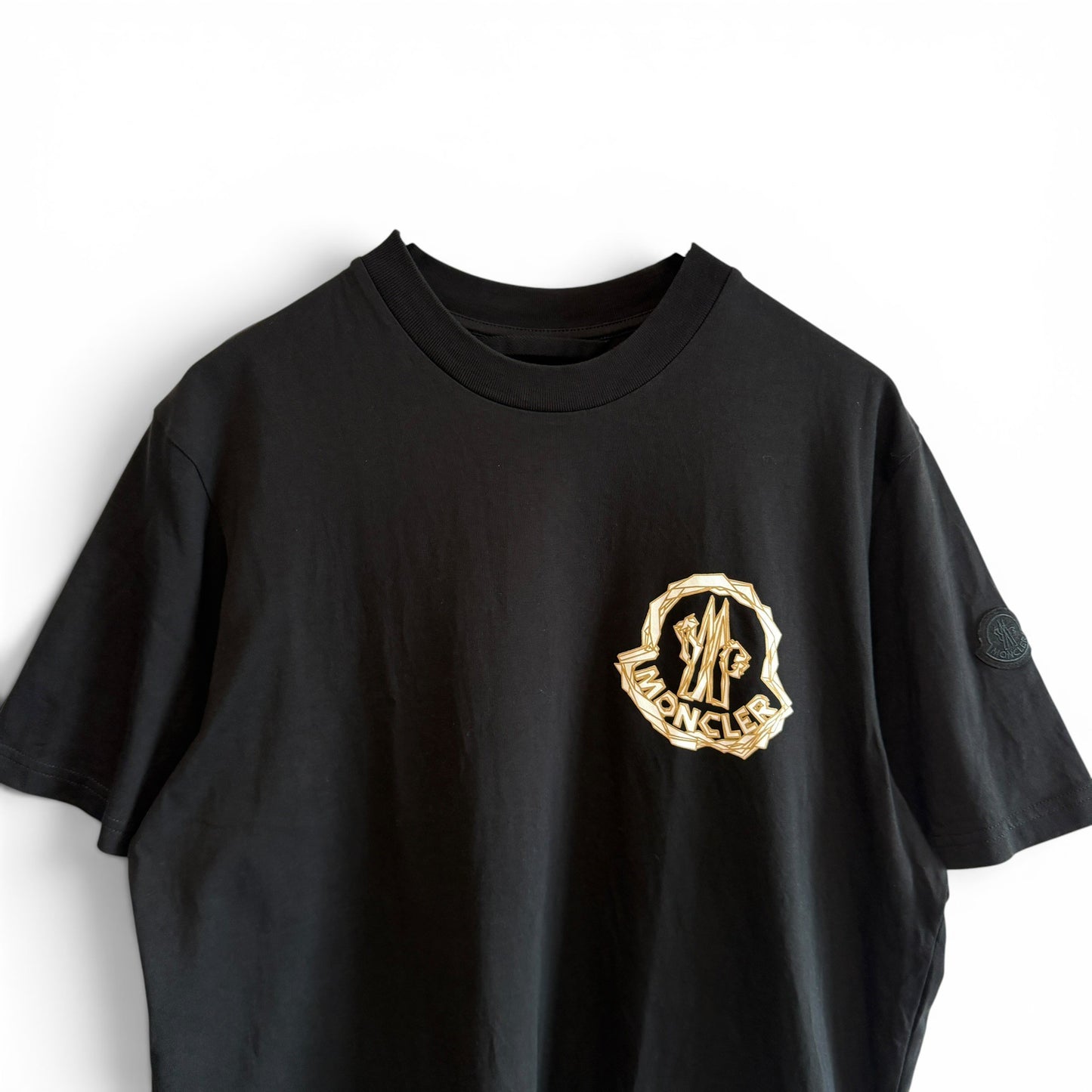 モンクレール Tシャツ ロゴプリント 肩ロゴ