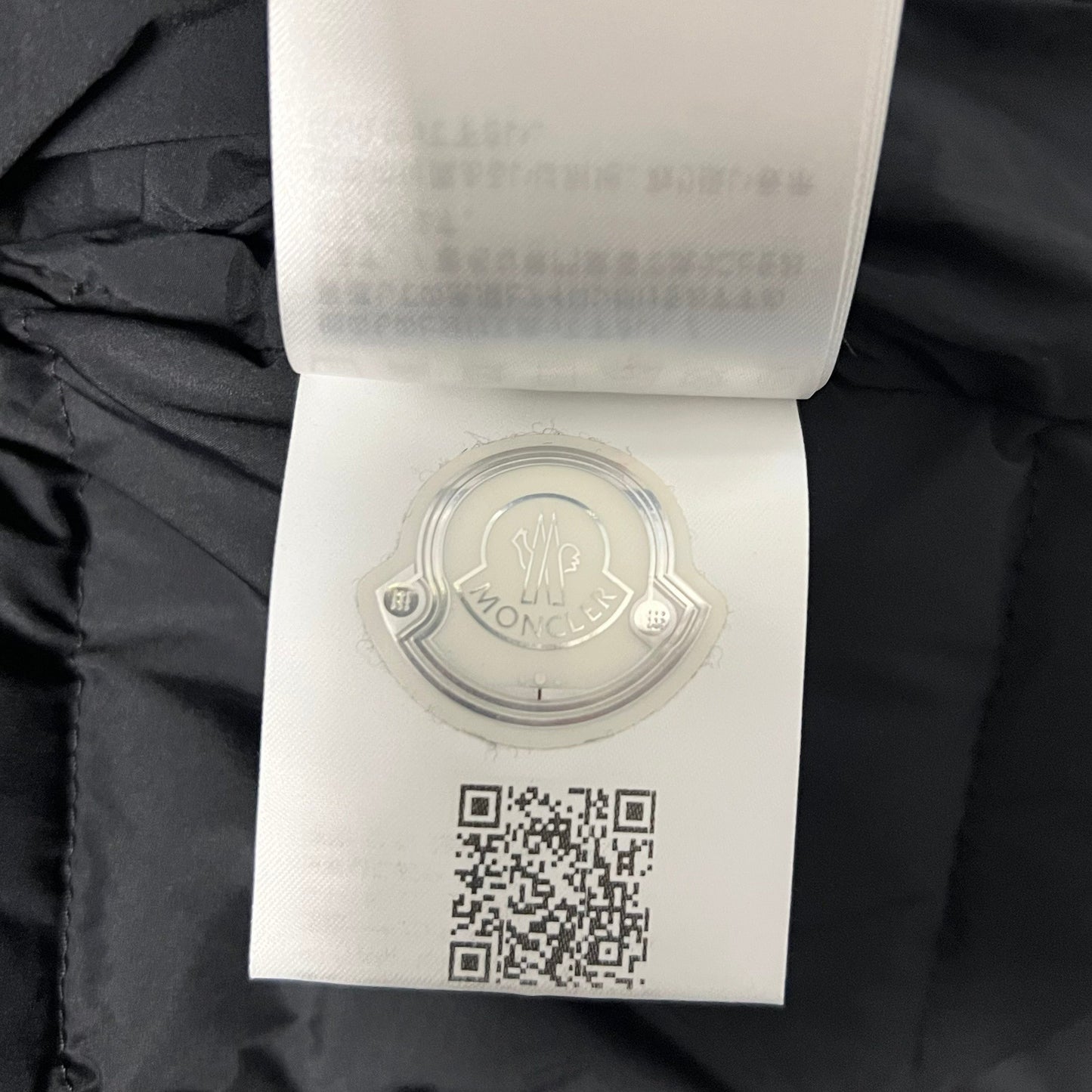 MONCLER モンクレール ダウンベスト