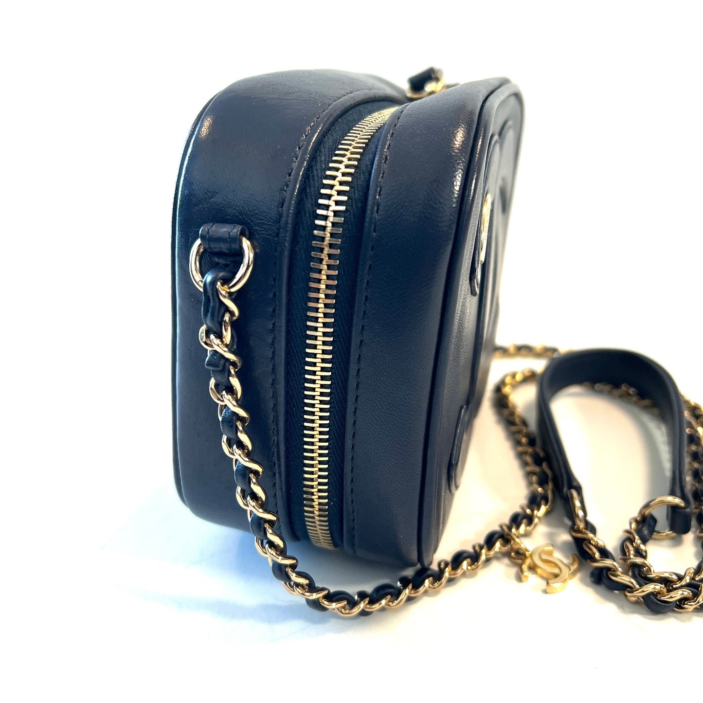 CHANEL シャネル デカココ ショルダーバッグ ラウンド マトラッセ