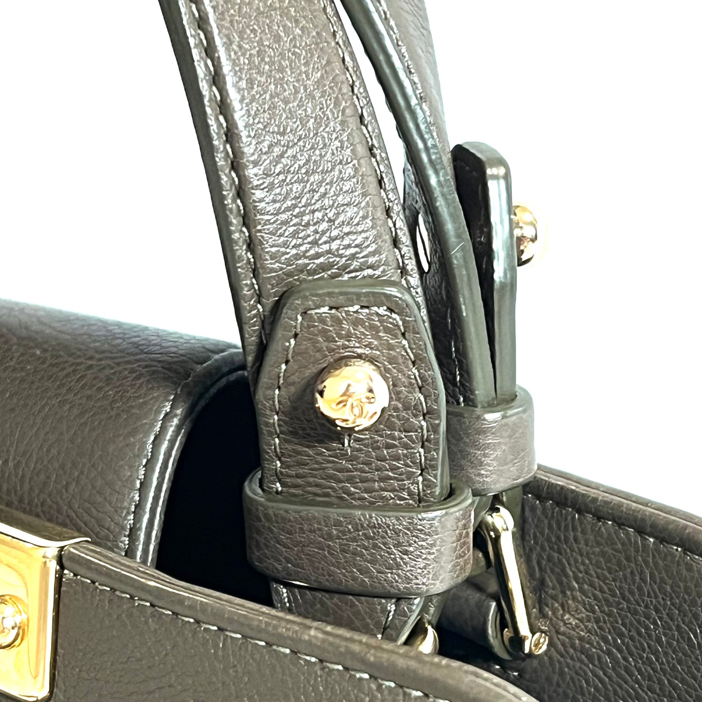 CHANEL シャネル　マトラッセ ショルダーバッグ　トップハンドル