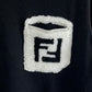 FENDI フェンディ ニット　ロゴポケット