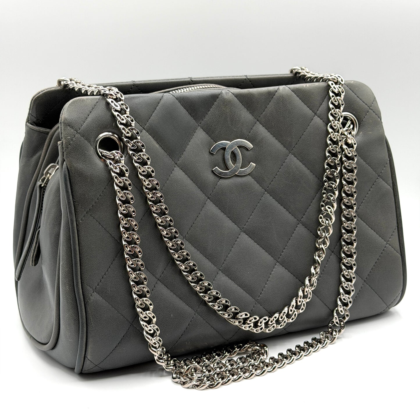 CHANEL シャネル マトラッセ ショルダーバッグ