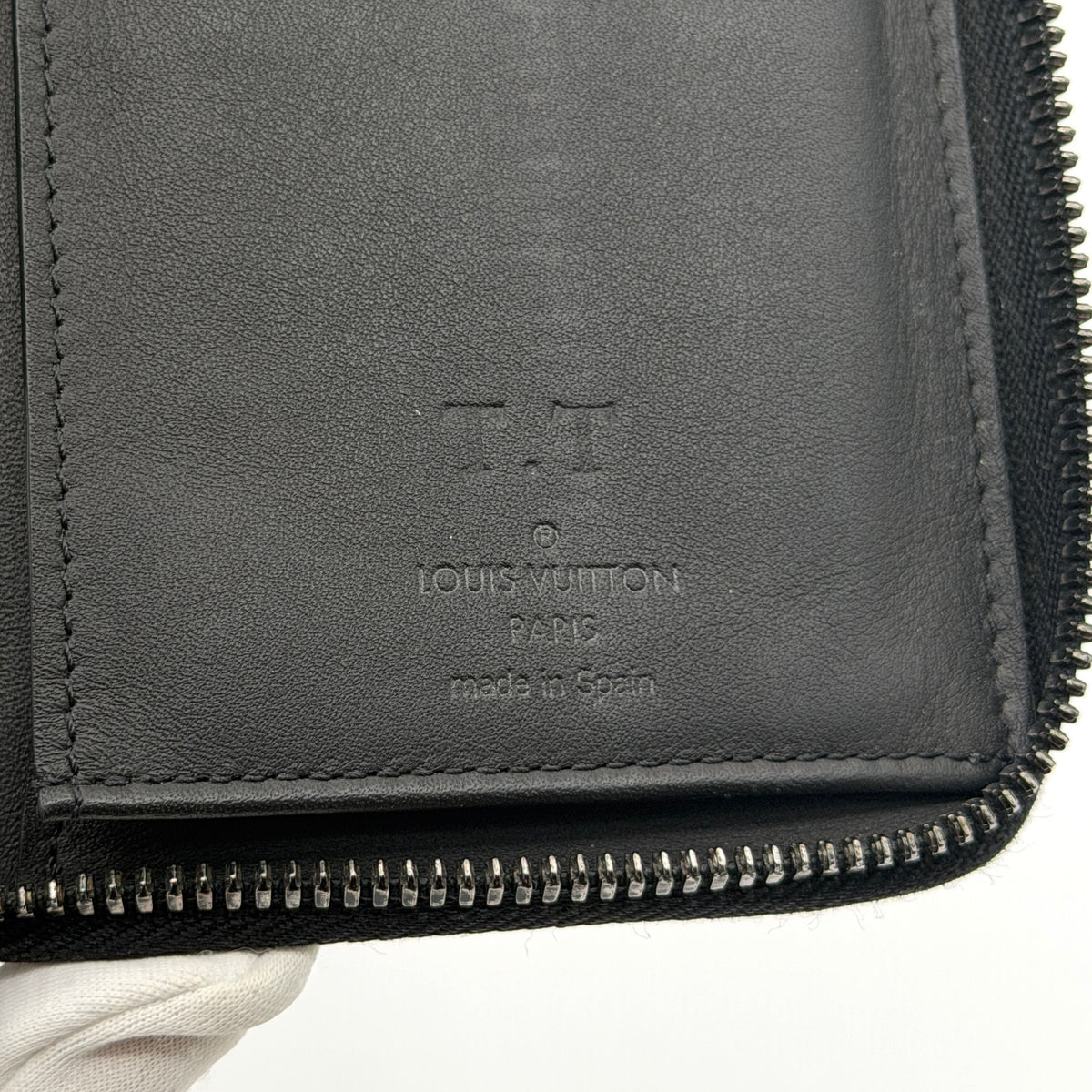 ルイヴィトン 長財布 ジッピー ウォレット ヴェルティカル