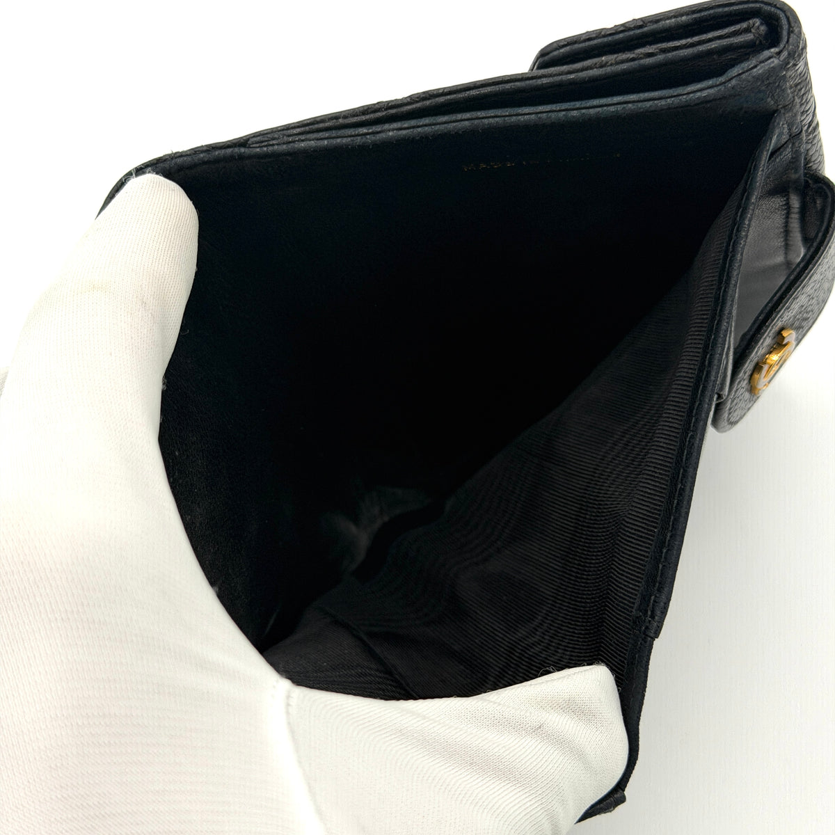 シャネル 折り財布 ビコローレ キャビアスキン Wホック