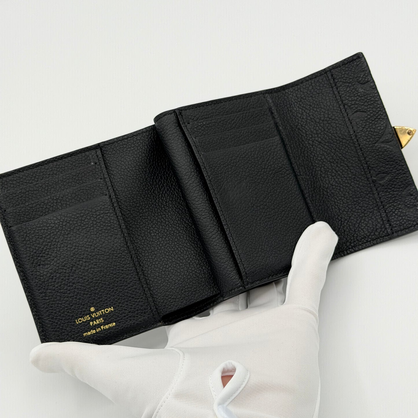 ルイヴィトン 折り財布 ポルトフォイユ メティス コンパクト