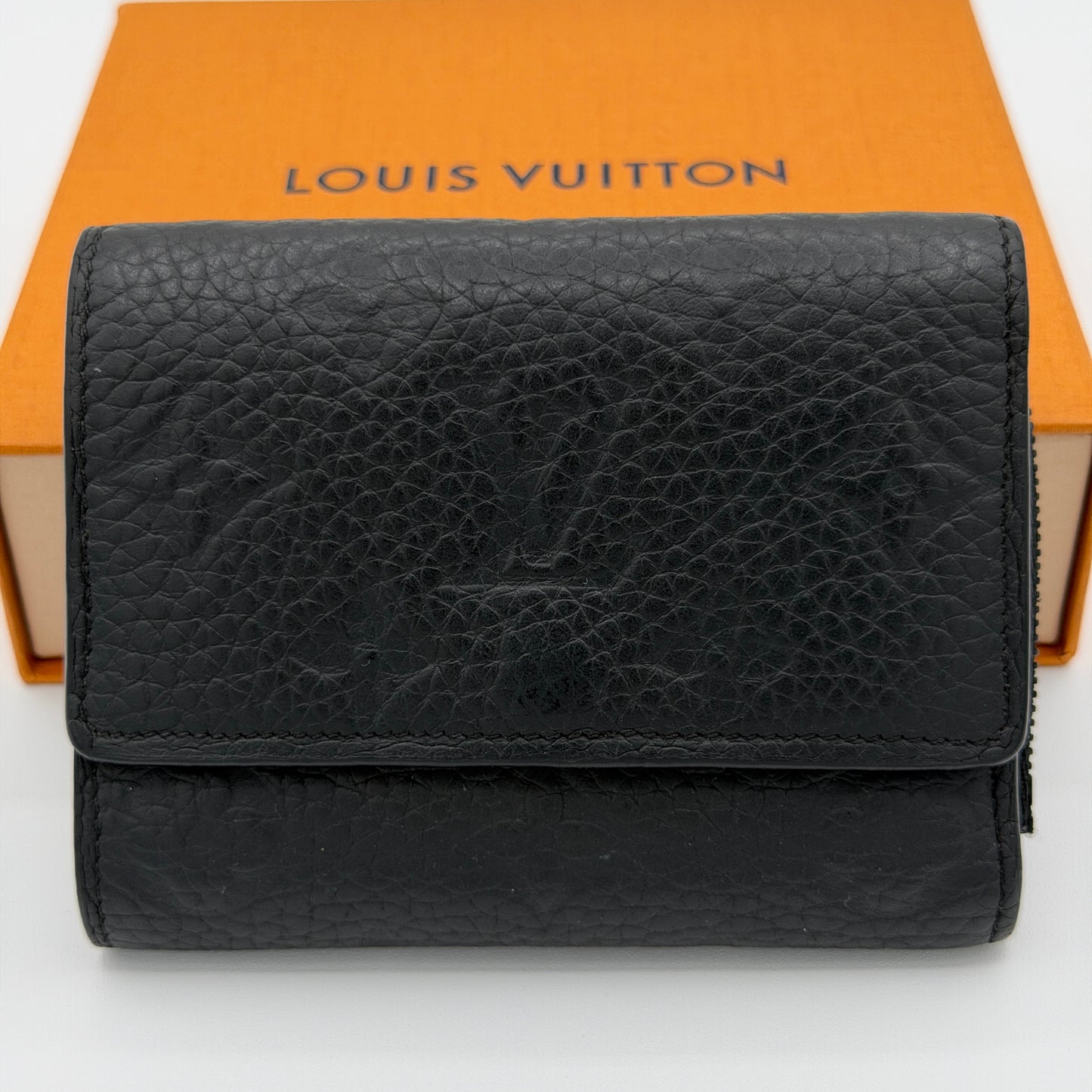 ルイヴィトン 折り財布 ポルトフォイユ パイロット トリヨン