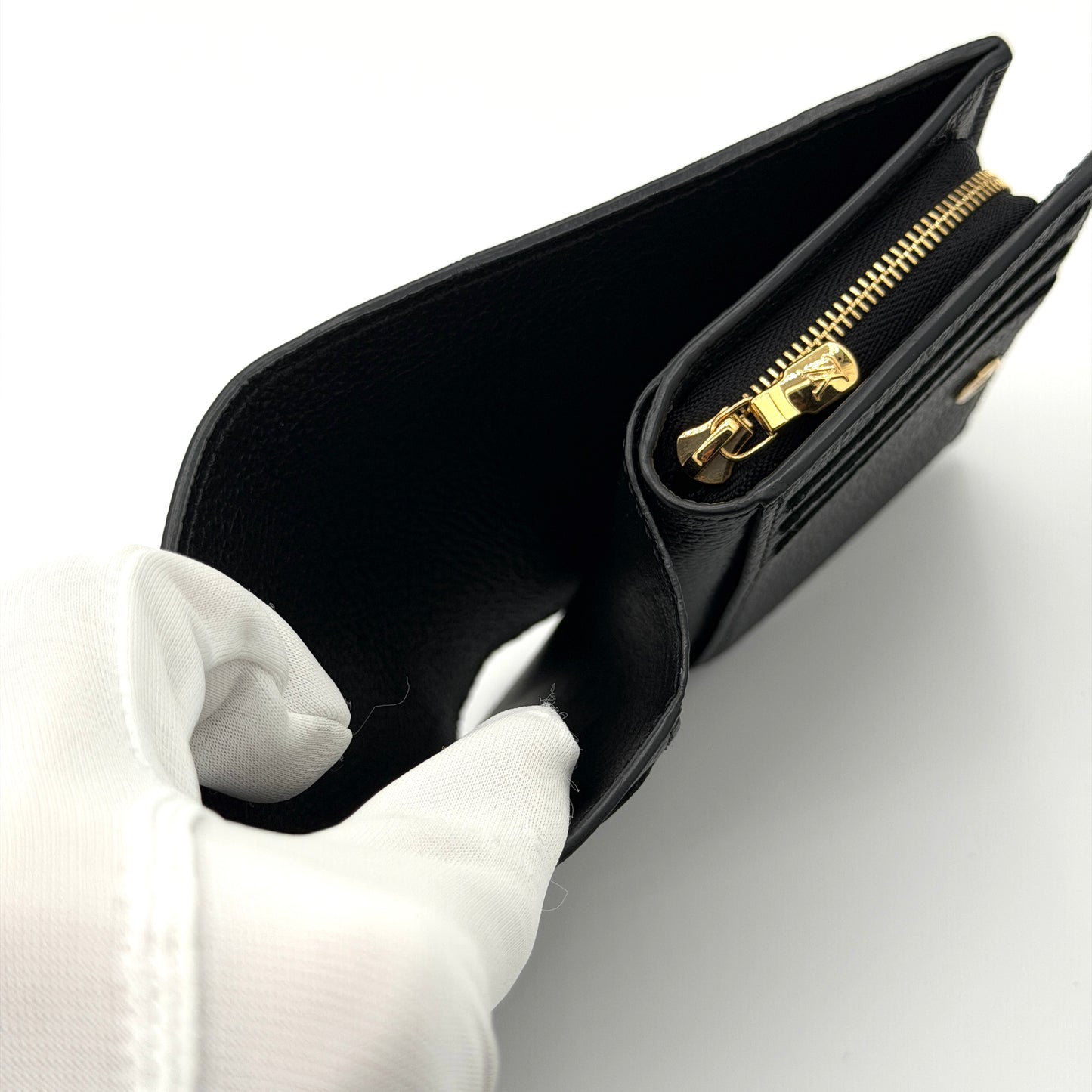 ルイヴィトン 折り財布 ポルトフォイユ クレア