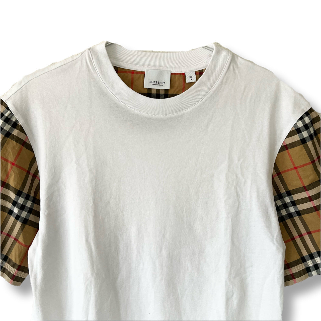 Burberry バーバリー　Tシャツ　ノバチェック