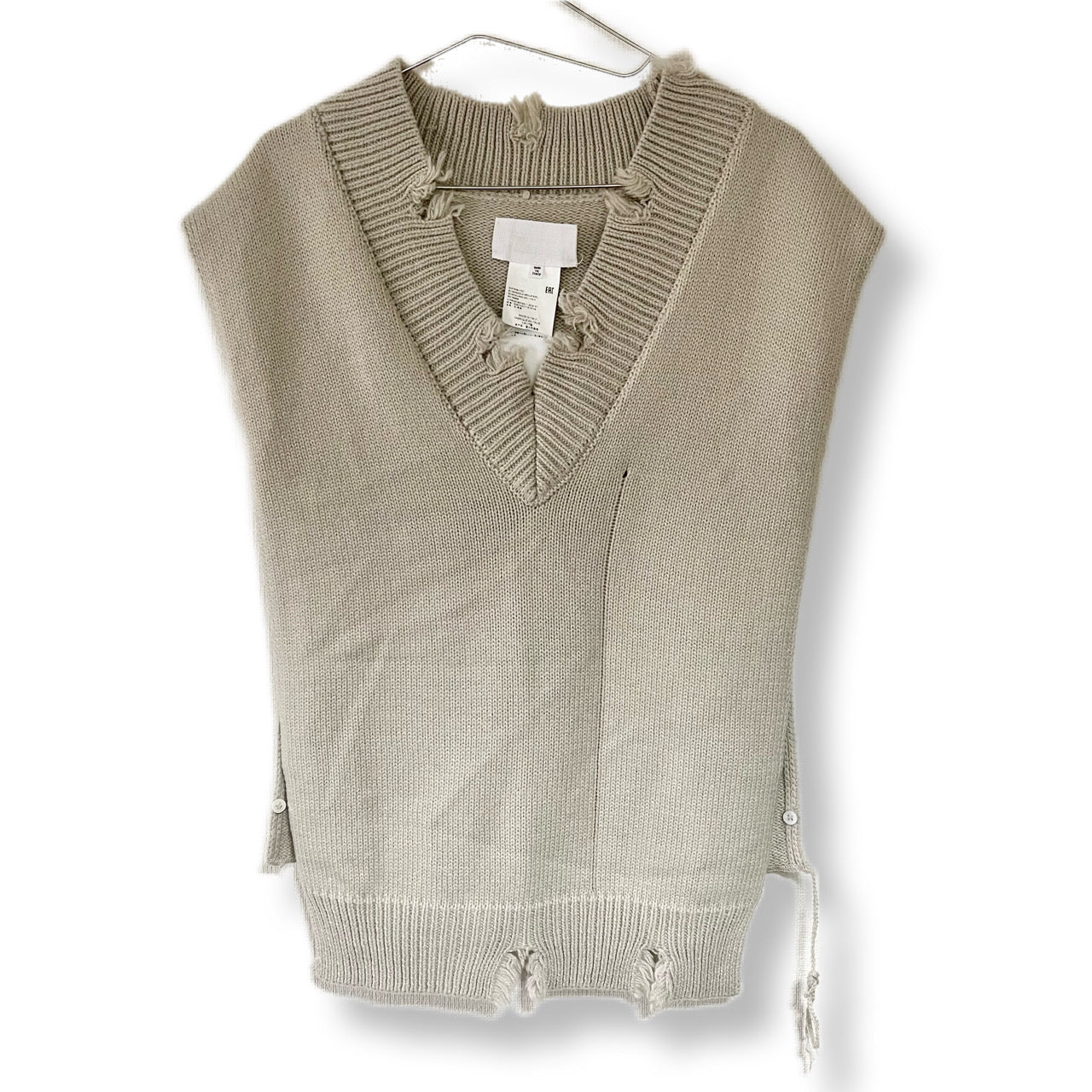Maison Margiela knit vest with white tag and crash